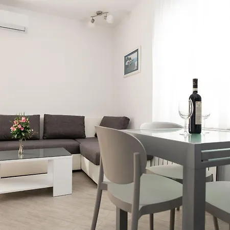 Maja Rogoznica (Sibenik-Knin)