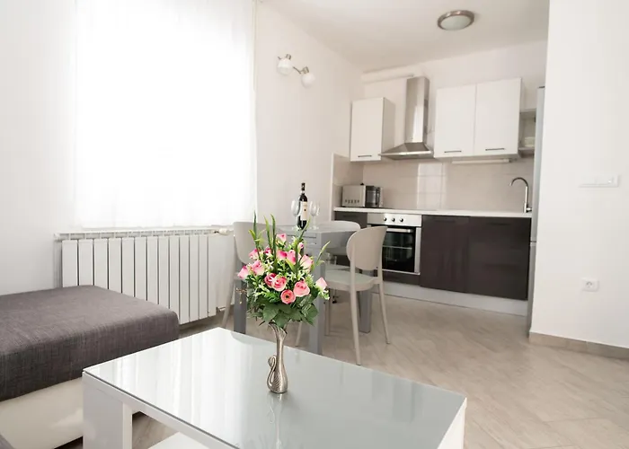 Maja * Rogoznica (Sibenik-Knin)